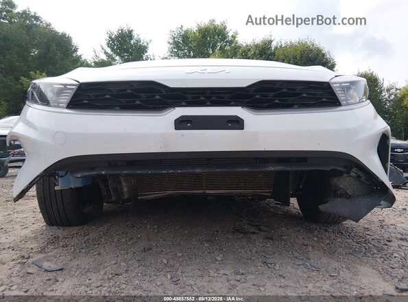 3KPF24AD3RE744287 2024 KIA FORTE Белый Вид спереди