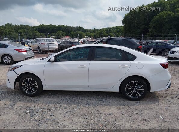 3KPF24AD3RE744287 2024 KIA FORTE Белый 