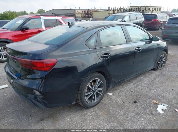 3KPF24AD3RE750333 2024 KIA FORTE Black Trasero derecho