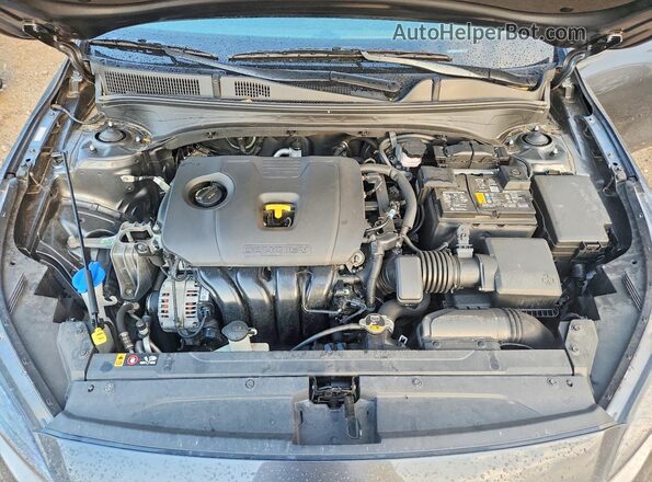 3KPF24AD3RE758481 2024 KIA FORTE Gray Vista interior trasera