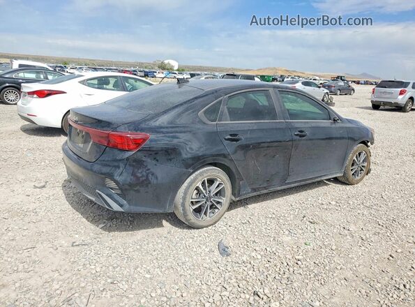 3KPF24AD3RE769352 2024 KIA FORTE Black Հետևի աջ