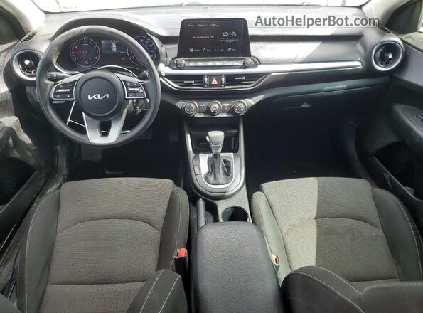 3KPF24AD3RE769352 2024 KIA FORTE Black Առջևի վահանակի տեսք