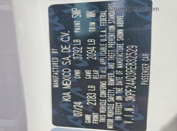 3KPF24AD3RE832529 2024 KIA FORTE White 