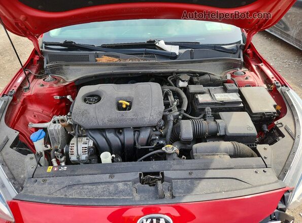 3KPF24AD4KE098652 2019 KIA FORTE Red Widok wnętrza z tyłu