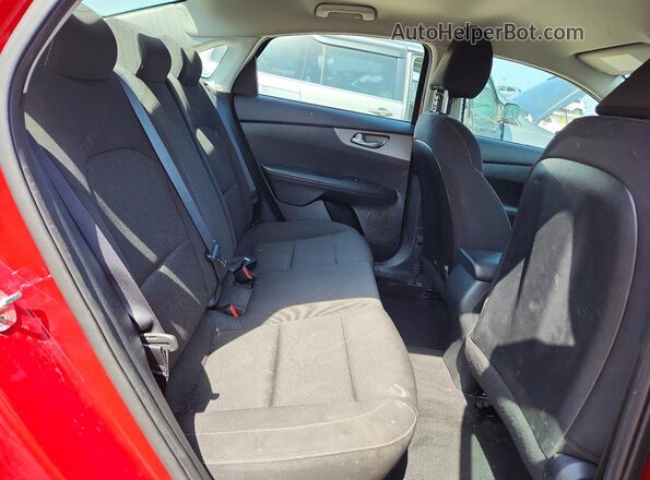 3KPF24AD4LE221500 2020 KIA FORTE Красный Вид задних сидений