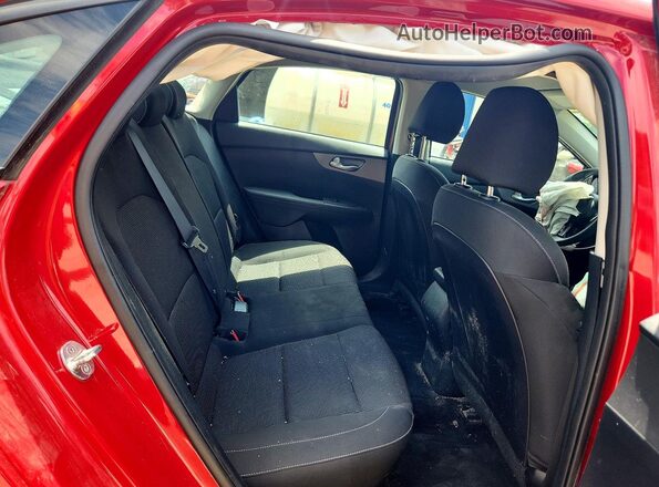 3KPF24AD4LE237406 2020 KIA FORTE Burgundy Widok tylnych siedzeń