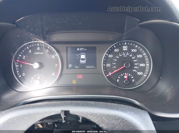 3KPF24AD4LE256439 2020 KIA FORTE Gray Widok tylnych siedzeń