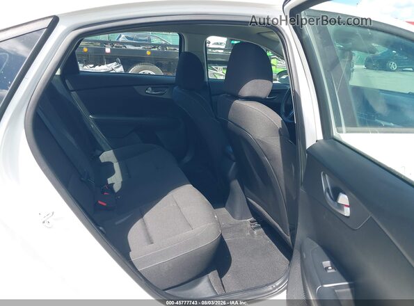 3KPF24AD4LE258059 2020 KIA FORTE White Vista de la etiqueta del VIN