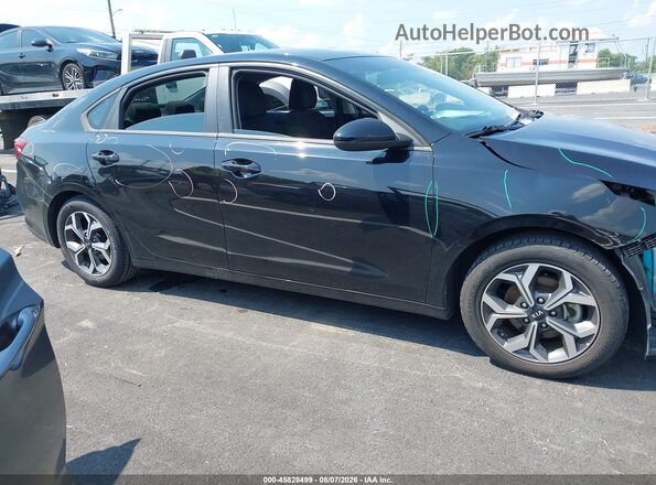 3KPF24AD4ME305608 2021 KIA FORTE Black Вид задньої частини салону