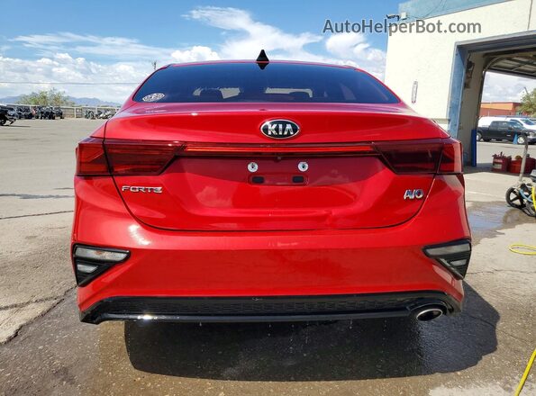 3KPF24AD4ME318553 2021 KIA FORTE Maroon Вид ззаду