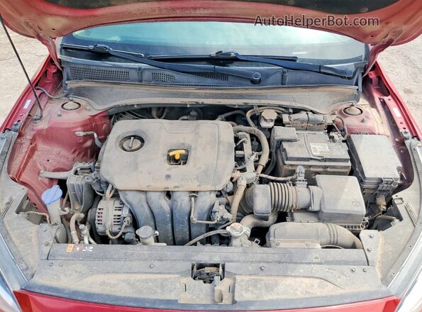 3KPF24AD4ME318553 2021 KIA FORTE Maroon Вид задньої частини салону