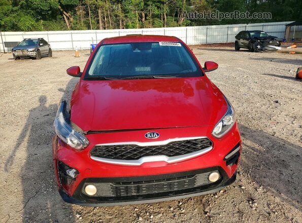 3KPF24AD4ME331318 2021 KIA FORTE Красный Вид спереди