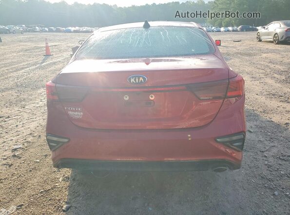 3KPF24AD4ME331318 2021 KIA FORTE Красный Вид сзади