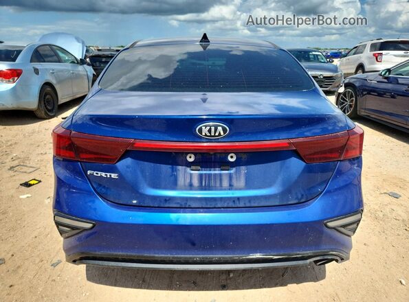 3KPF24AD4ME345607 2021 KIA FORTE Blue Вид ззаду