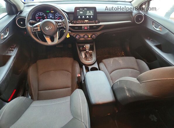 3KPF24AD4ME348474 2021 KIA FORTE Silver Widok deski rozdzielczej