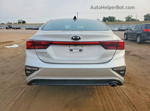 3KPF24AD4ME350340 2021 KIA FORTE Gray Widok z tyłu