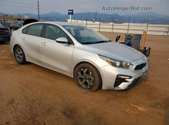 3KPF24AD4ME350340 2021 KIA FORTE Gray Przód prawy