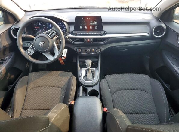 3KPF24AD4ME350340 2021 KIA FORTE Gray Widok deski rozdzielczej