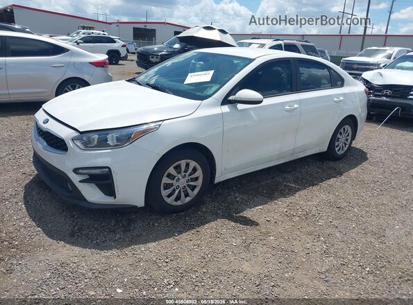 3KPF24AD4ME367218 2021 KIA FORTE White Front left