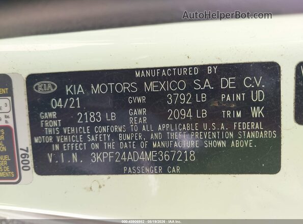 3KPF24AD4ME367218 2021 KIA FORTE White Engine compartment view