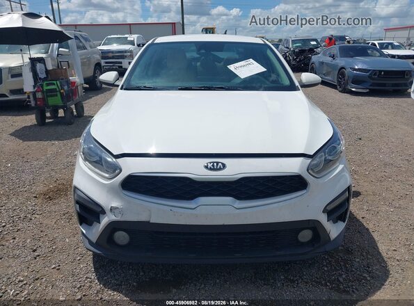 3KPF24AD4ME367218 2021 KIA FORTE White Rear interior view