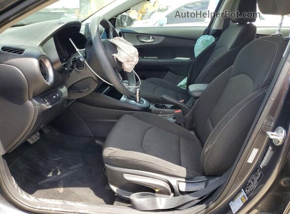 3KPF24AD4ME391583 2021 KIA FORTE Charcoal Вид салону спереду