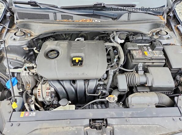3KPF24AD4NE464467 2022 KIA FORTE Gray Widok wnętrza z tyłu