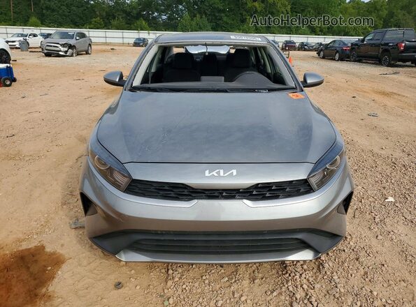 3KPF24AD4NE490504 2022 KIA FORTE Gray Front view