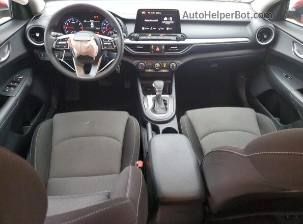 3KPF24AD4PE624611 2023 KIA FORTE Red Вид панелі приладів