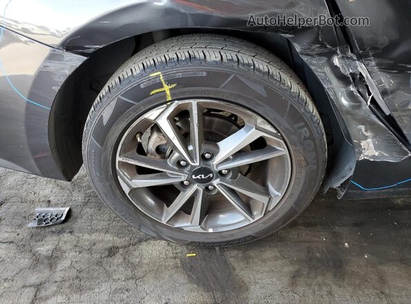 3KPF24AD4RE697500 2024 KIA FORTE Gray 