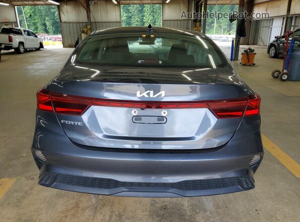 3KPF24AD4RE727904 2024 KIA FORTE Gray Հետևի տեսք