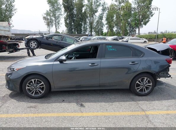 3KPF24AD4RE742824 2024 KIA FORTE Gray 