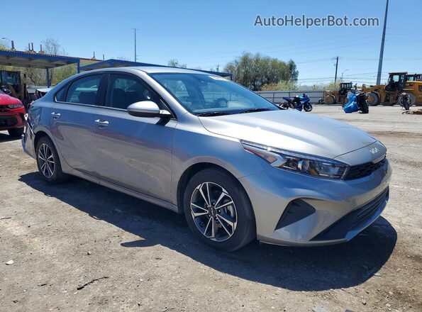 3KPF24AD4RE787407 2024 KIA FORTE Silver Przód prawy