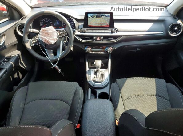 3KPF24AD5KE015035 2019 KIA FORTE Red Dashboard view