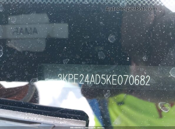 3KPF24AD5KE070682 2019 KIA FORTE White Instrument cluster view