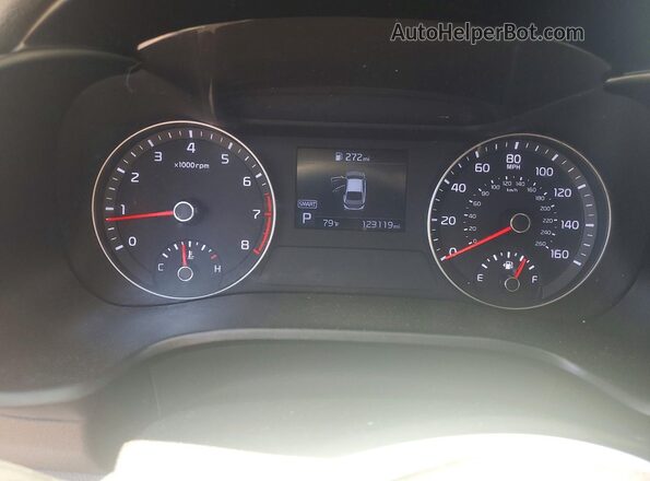 3KPF24AD5LE145348 2020 KIA FORTE Silver Widok zestawu wskaźników