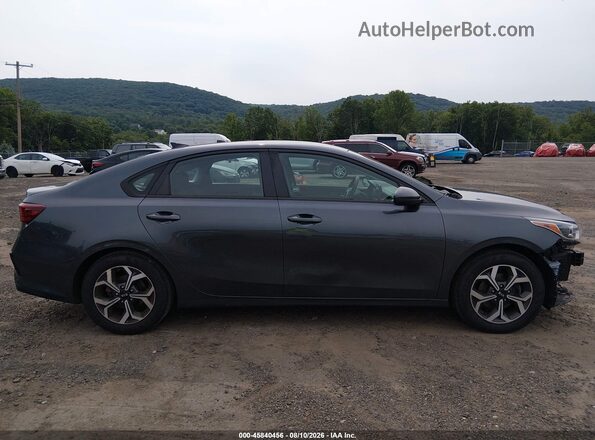 3KPF24AD5LE173778 2020 KIA FORTE Gray Widok wnętrza z tyłu