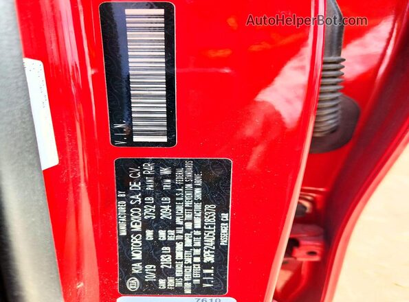 3KPF24AD5LE185378 2020 KIA FORTE Red Engine compartment view