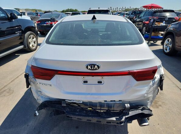 3KPF24AD5LE186739 2020 KIA FORTE Silver Widok z tyłu