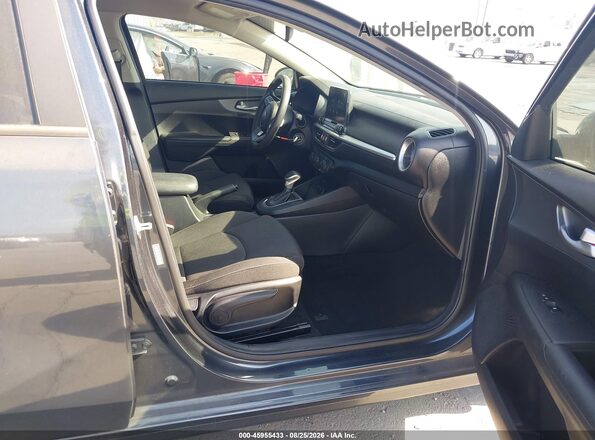 3KPF24AD5LE217066 2020 KIA FORTE Gray Front interior view