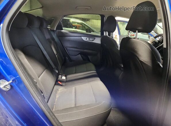 3KPF24AD5LE248088 2020 KIA FORTE Blue Հետևի նստատեղերի տեսք