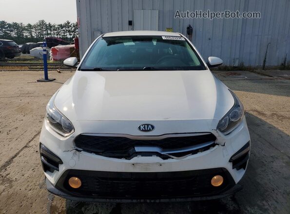 3KPF24AD5ME291119 2021 KIA FORTE White Widok z przodu