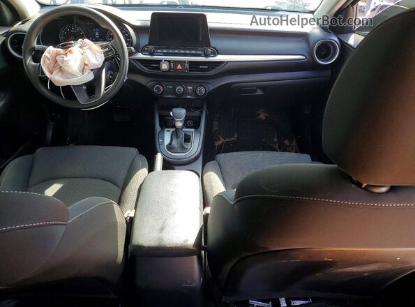 3KPF24AD5ME309232 2021 KIA FORTE Black Widok deski rozdzielczej