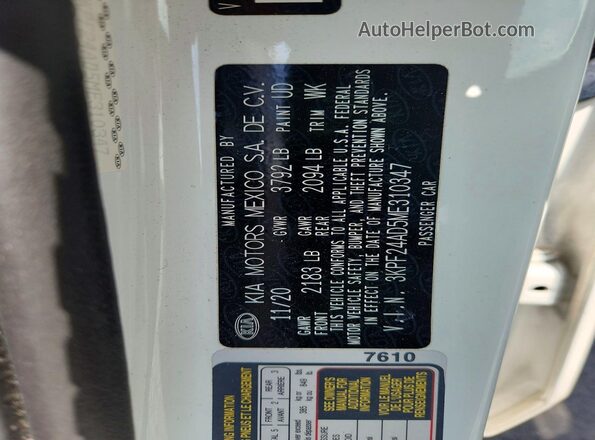 3KPF24AD5ME310347 2021 KIA FORTE White Widok komory silnika