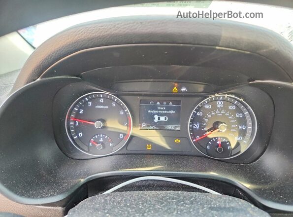 3KPF24AD5ME317315 2021 KIA FORTE White Widok zestawu wskaźników