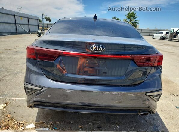 3KPF24AD5ME346958 2021 KIA FORTE Gray უკანა ხედი