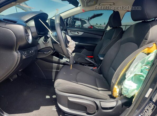 3KPF24AD5ME346958 2021 KIA FORTE Gray წინა სალონის ხედი