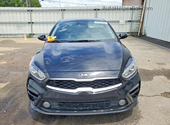 3KPF24AD5ME381340 2021 KIA FORTE Черный Вид спереди