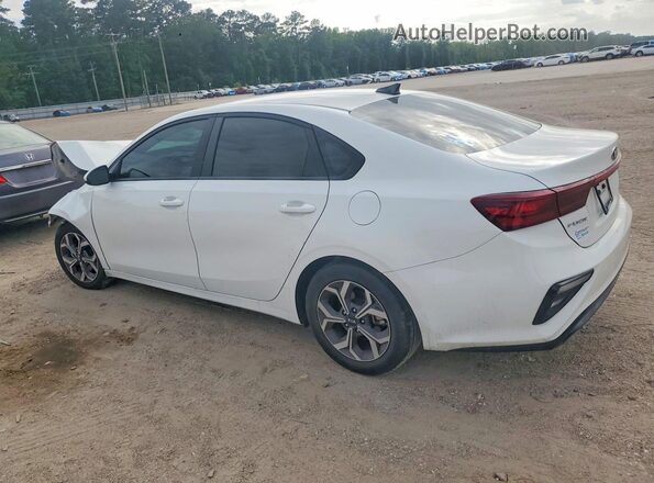 3KPF24AD5ME403692 2021 KIA FORTE White Rear left