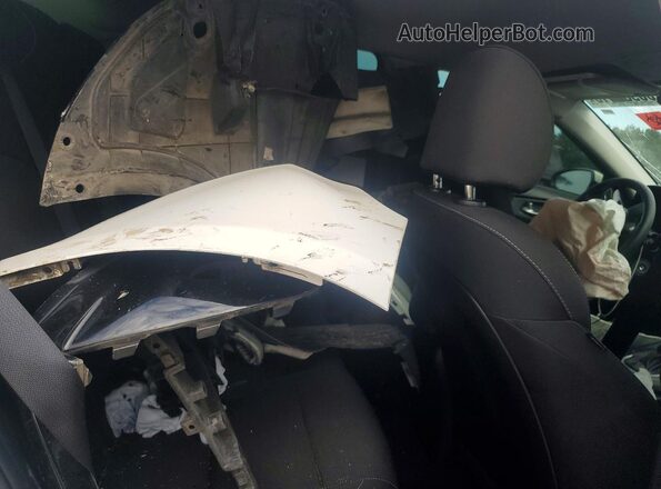3KPF24AD5ME403692 2021 KIA FORTE White Rear seats view